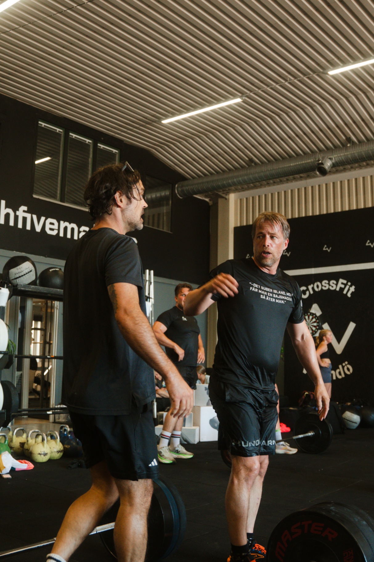 Coach förklarar rörelsen